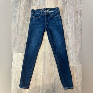 American Eagle Outfitters Dark Indigo Jeggings (Size 6)